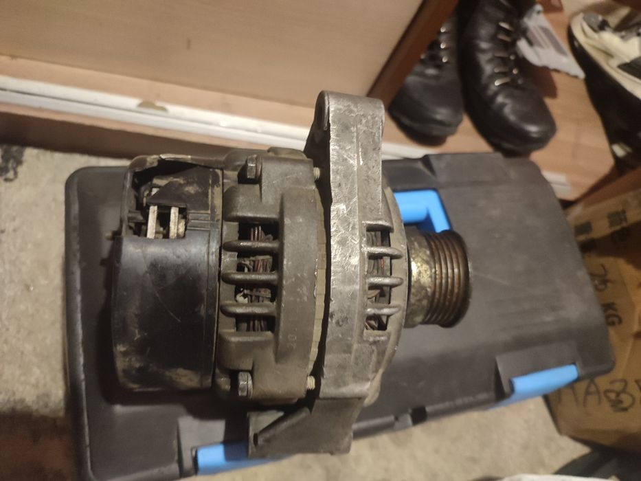 Продам генератор от ваз 2114