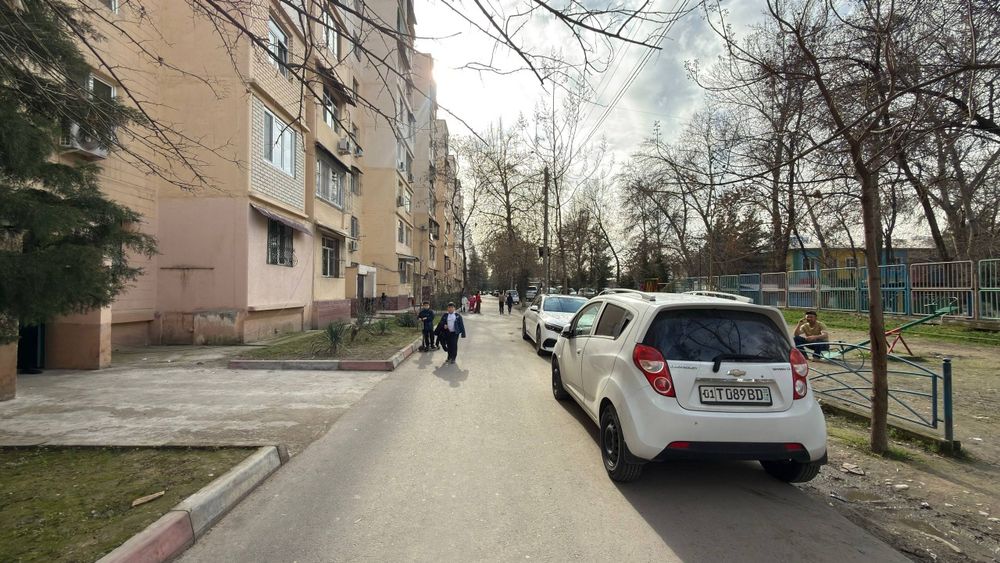 Квартира сотилади