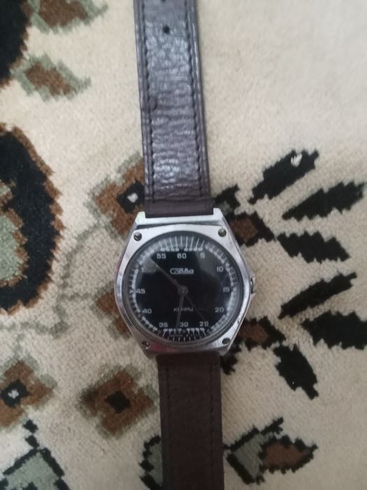 Продам часы подзолоточный