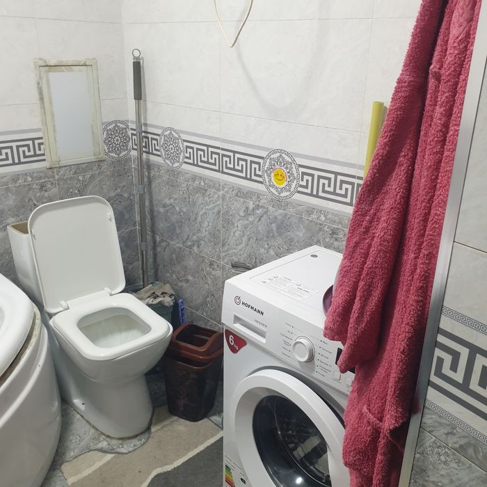 Ijaraga beriladi 4xona metroga yaqin