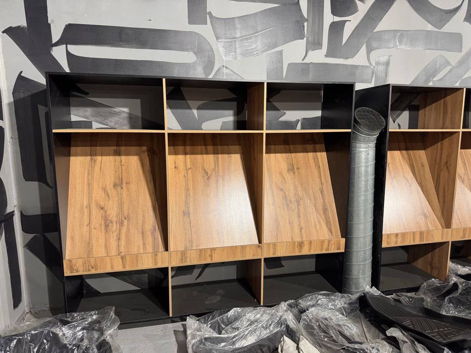 Продам стеллажи