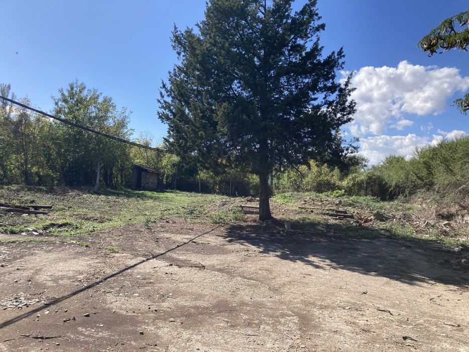 Склад/Зърнобаза в Горна Оряховица до захарни заводи