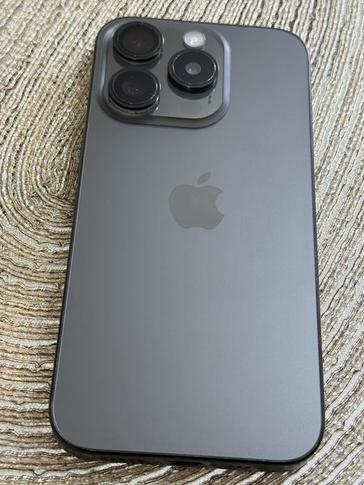 Iphone 15 pro 128 gb impecabil