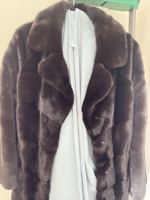 Продам норковуб шубу