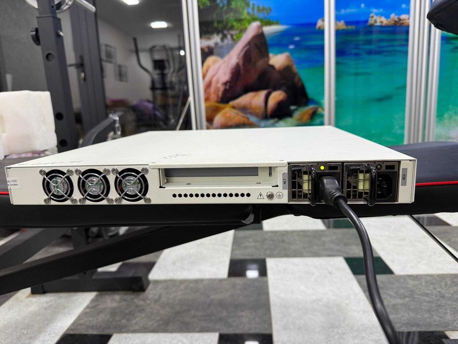 Radware AppDirector ODS-VL / Application Delivery Controller (ADC)