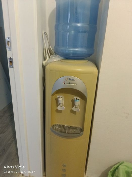 Продам кулер для воды 8000тг