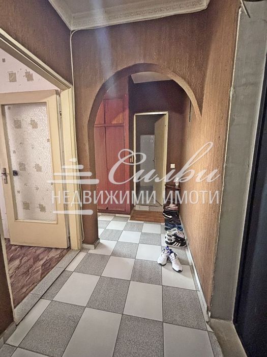 Продава се Двустаен апартамент в Шумен, Боян Българанов 2 - 65 кв.м за 1059 €/кв.м - Снимка #4