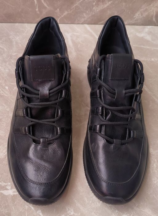 TOD'S Sneakers номер 42
Обувки Cl Legacy