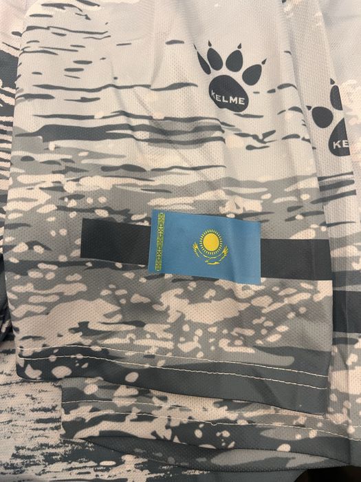 Продам футбольную форму