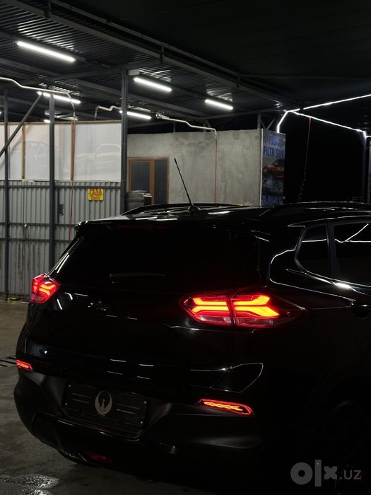 Tracker 2 Redline