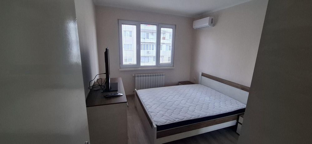 Дава се под наем Тристаен апартамент в София, Гео Милев - 67 кв.м за 747.66 € - Снимка #4
