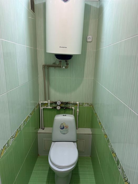 Продам 4 комнатную квартиру