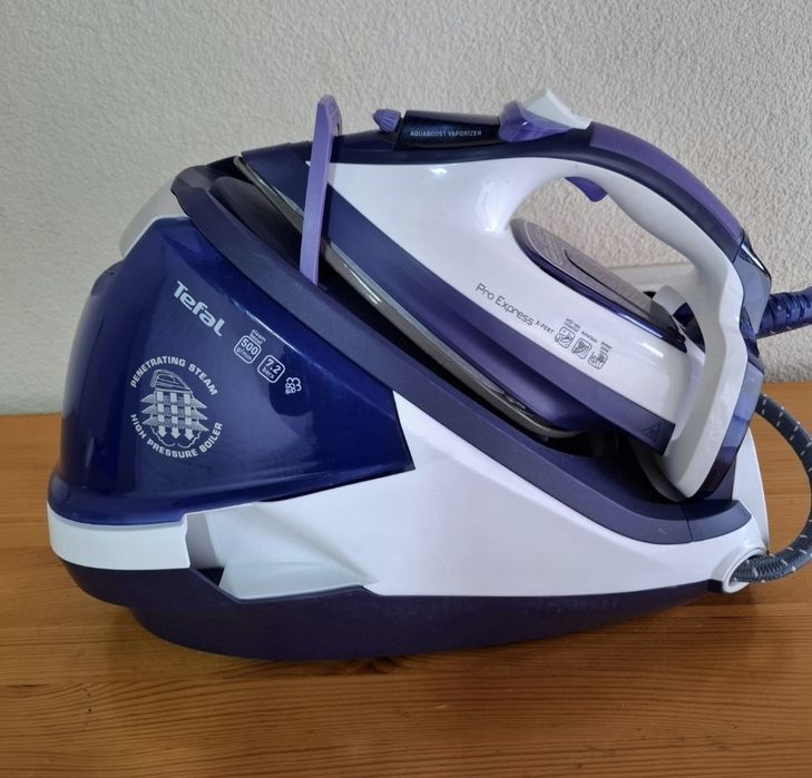 Парогенераторна ютия Tefal Pro X-Pert Plus GV8977,2400W,1.6л,7,2BAR