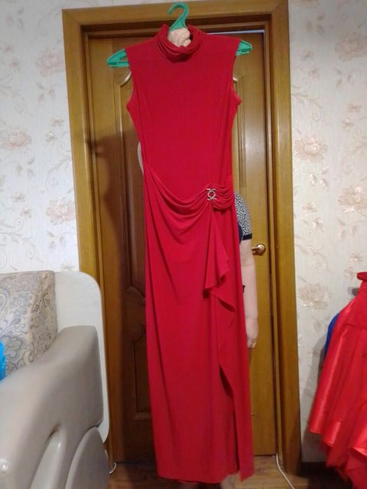 Вечерние платья - 44-46