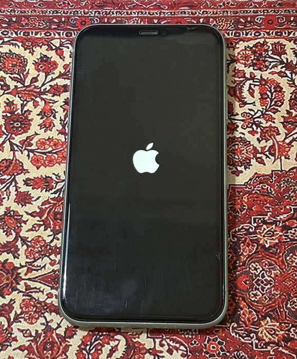 iPhone 11 в идеальном состоянии (срочно)