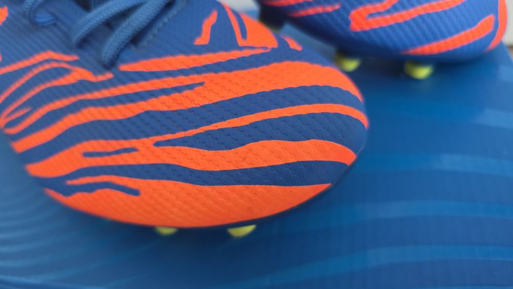Ghete fotbal teren cu iarba marimea 42