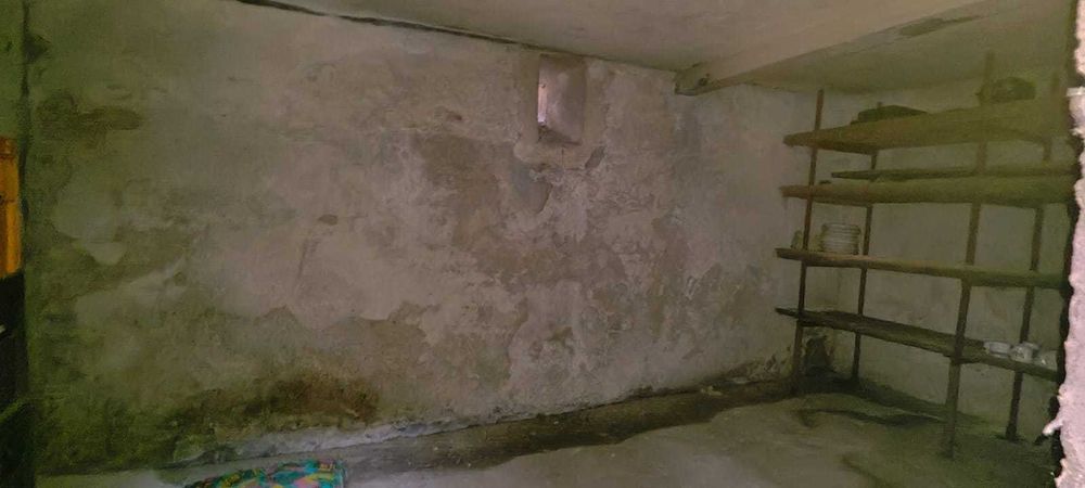 Teren 3382mp si casa de 203mp - De vanzare/de inchiriat