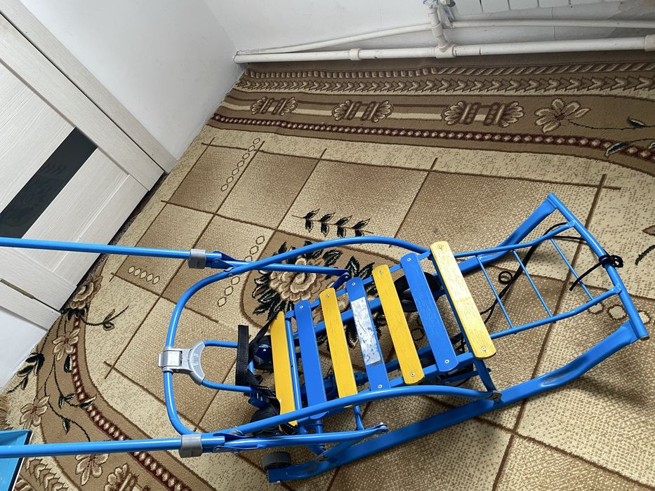 продаю санки отличного качества