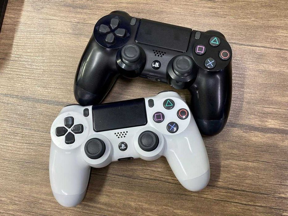 PS4 Pro 1Tb 2 Геймпада ~50 Игр Станция