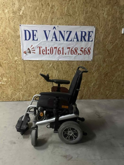 Cărucior scuter electric pentru persoane cu dizabilități
