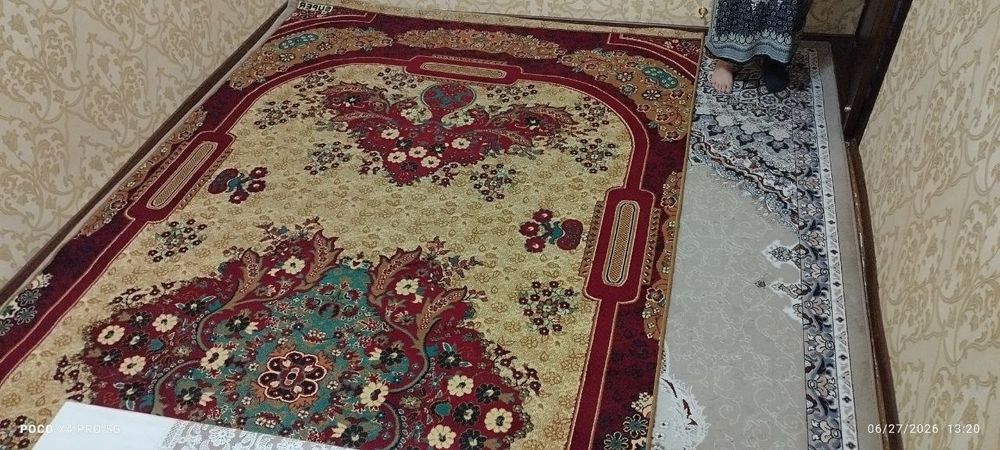 Продаётся ковёр 5*2,5  в отличном состоянии