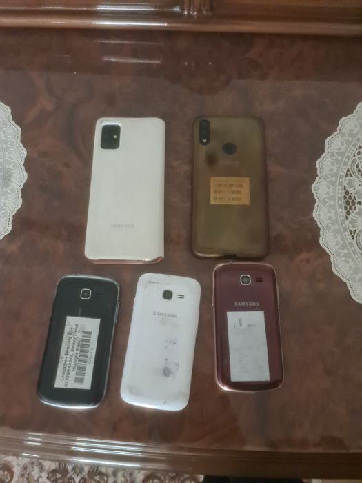 Продам мобильный телефон