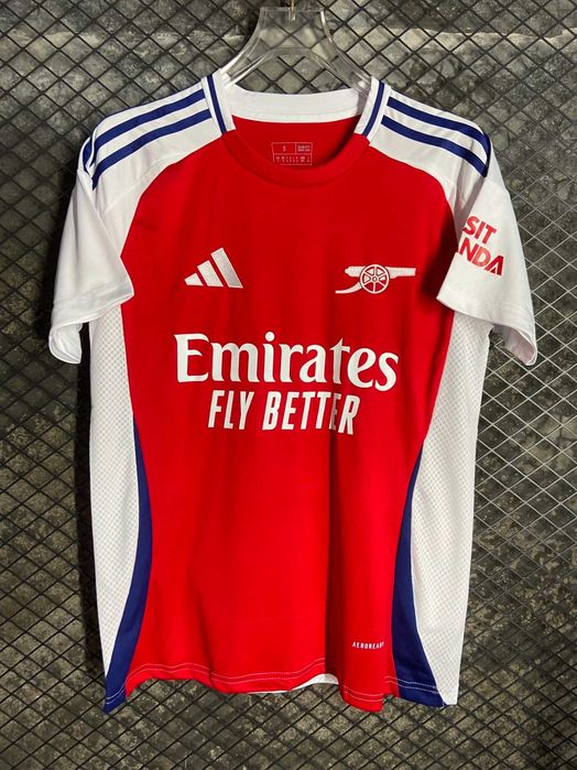 Футболни тениски на Арсенал / Arsenal