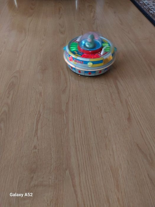 Jucarie veche,spatiala, ME 780 farfurie zburătoare,  China