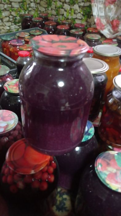 Продаю маринадый , варение ,соки