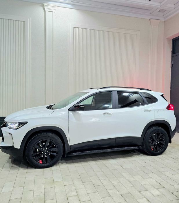 Tracker Redline 2024