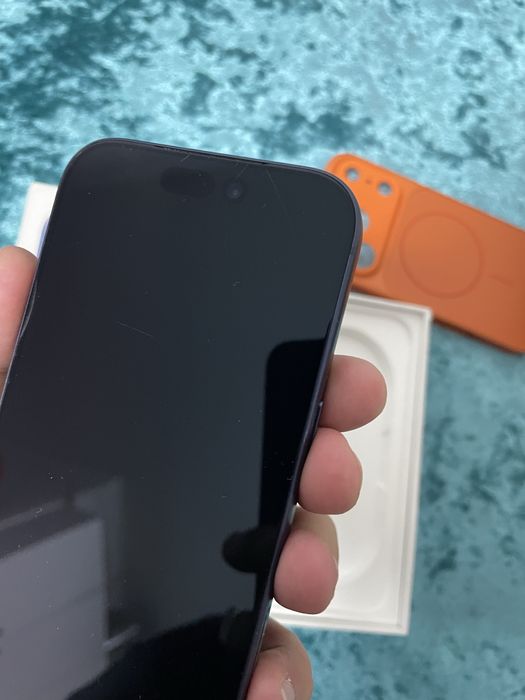 Айфон 17 про 256 гб продам