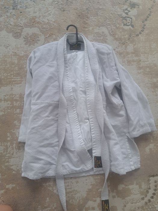 Кимоно дзюдо сатылады