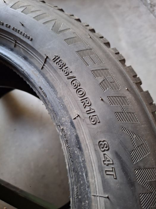 2 Anvelope de iarnă 185 60 r15 Firestone
