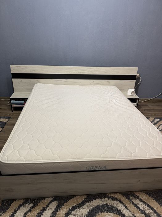 Спалня с гардероб и скрин