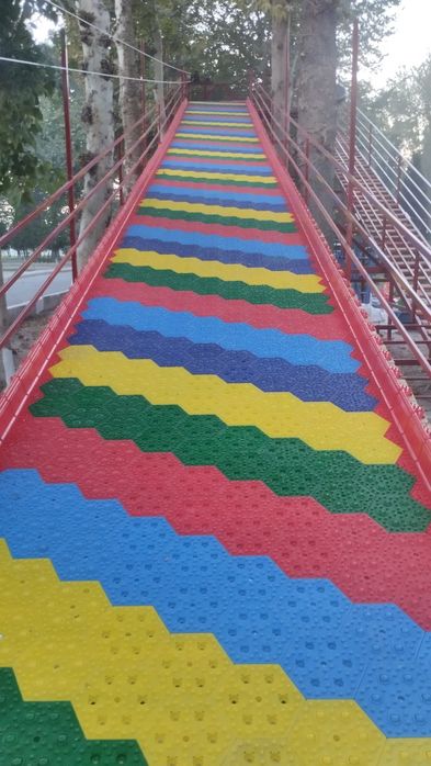 Slayd atraksion yasab beramiz