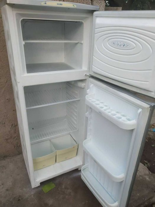 Продается холодильник срочно!