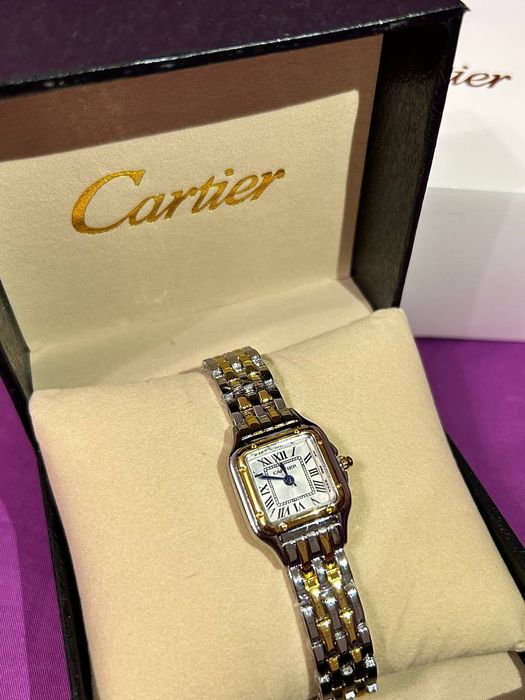 Женские часы Cartier