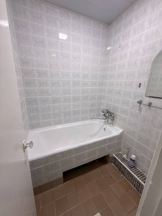 Юнусабад 13 квартал. Продается квартира 2/5/9