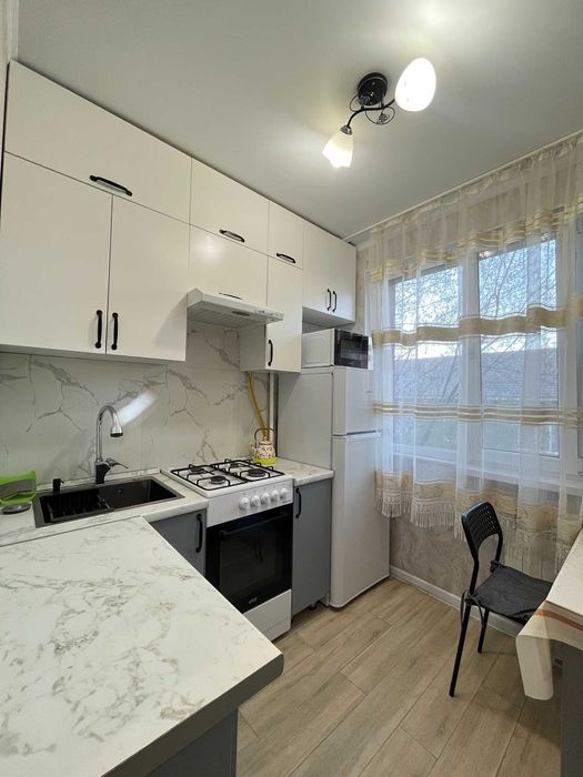 3 ком на Сазде за 16500млн