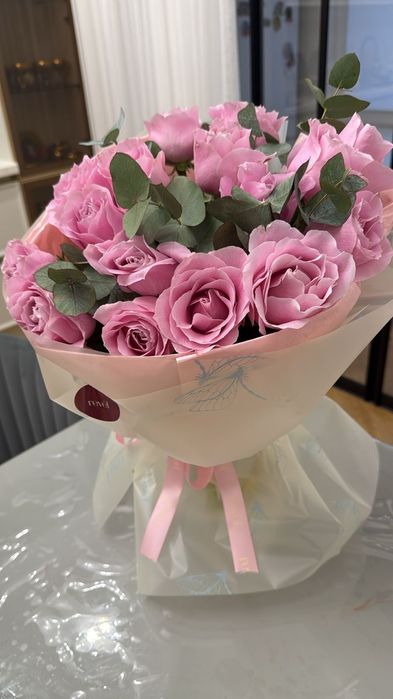 Букет из 15 свежых роз