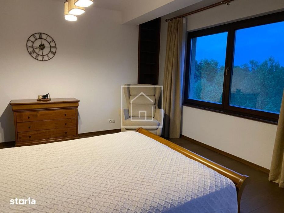 Apartament premium 3 camere, 100 mp, Parcul Sub Arini, balcon, lux!!