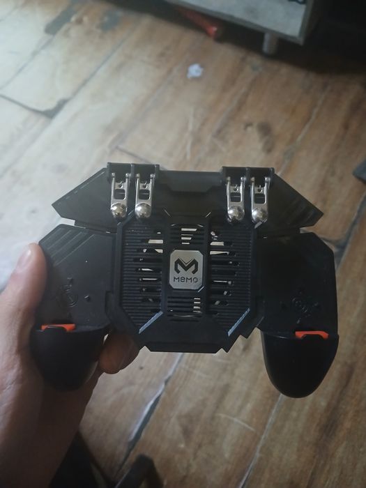 Iphone jostik igravoy