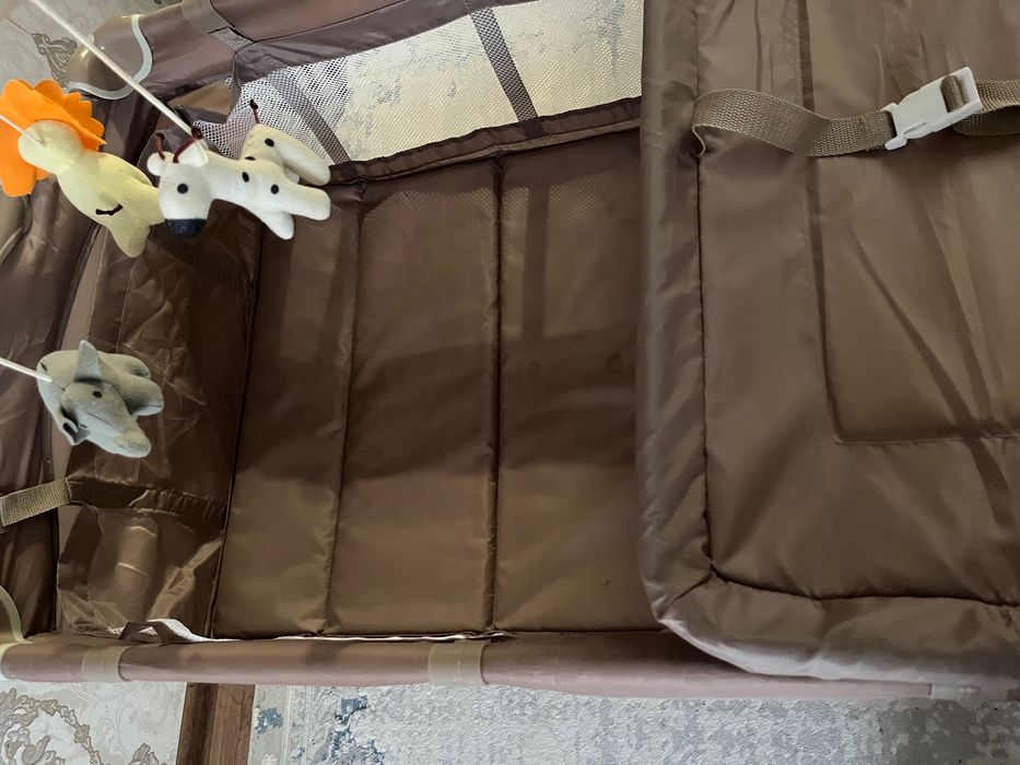 Детская кровать-манеж(без матраса)