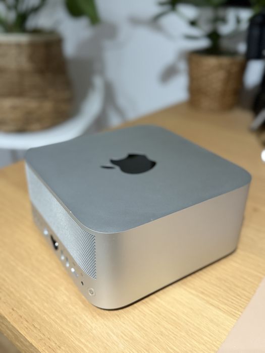 Mac Studio M1 Ultra 64 GB RAM 1T
