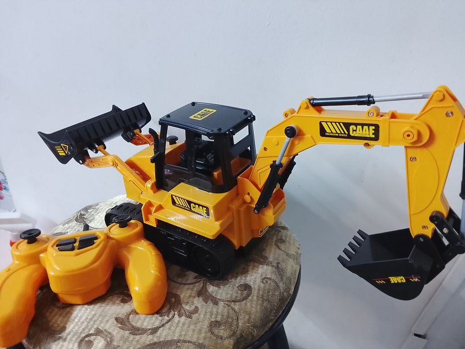 Игрушка Трактор бульдозер экскаватор