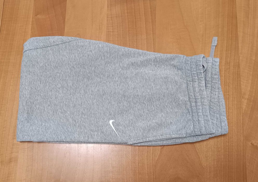 Nike-Много Запазено