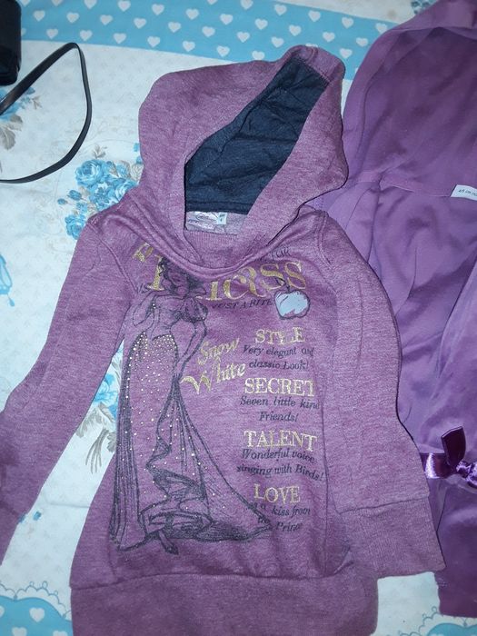 Hanorace copii,  mărimi de la 3/4ani până la 5, 20lei bucata fix ms .