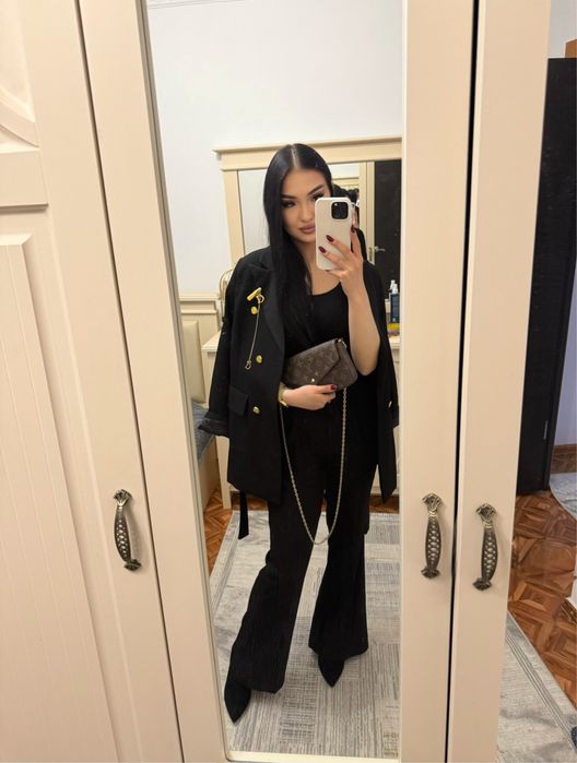 Разгружаю гардероб