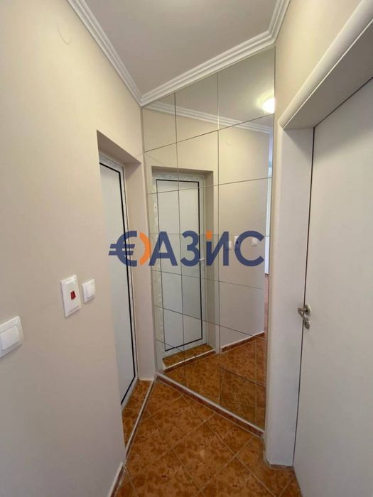 Продава се Двустаен апартамент в к.к. Слънчев бряг - 58 кв.м за 1056 €/кв.м - Снимка #5