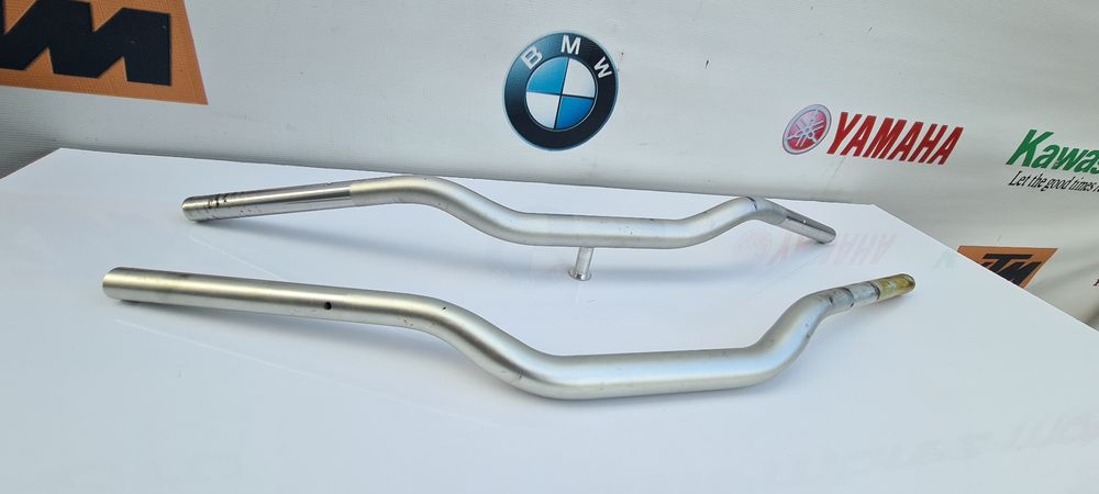 Ghidon 28 mm BMW R1200R si F800GT parbriz  maner